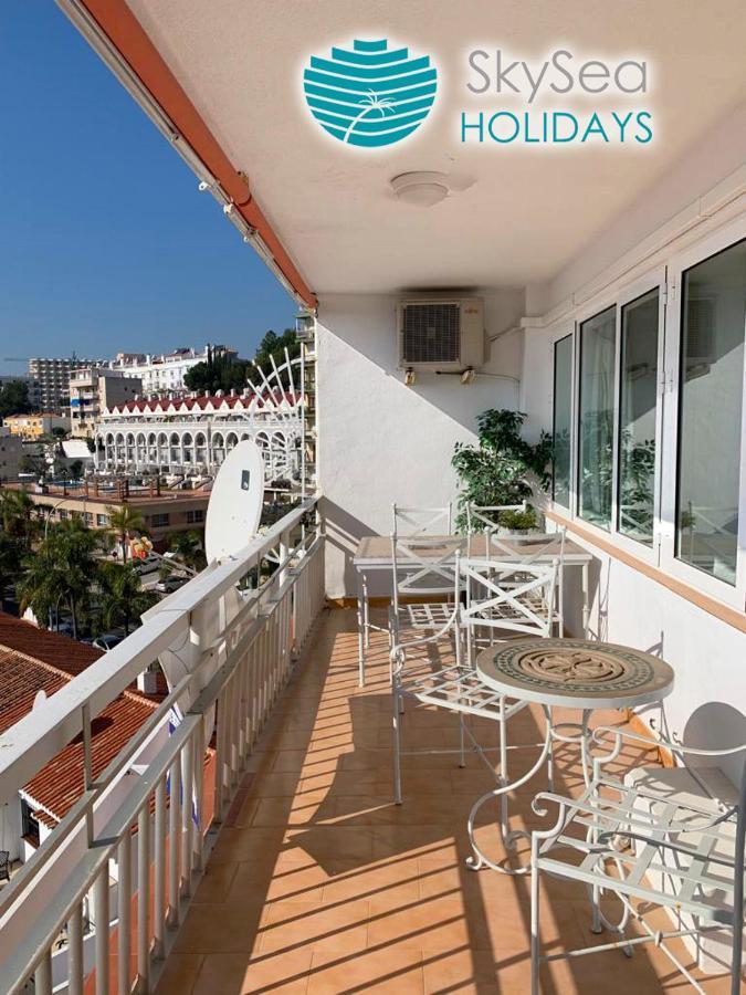 Skysea Holidays La Carihuela Apartment Torremolinos Bagian luar foto
